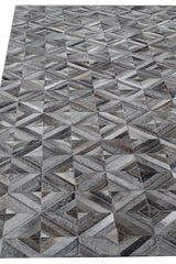 Exquisite Rugs Natural Hide Handmade Leather Hide in 9933 Silver 11.5' x 14.5' Area Rug