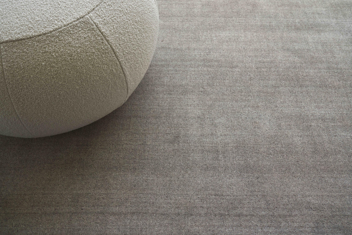 Exquisite Rugs Sanctuary Hand-loomed Bamboo Silk/Wool 9993 Dark Taupe 2' x 3' Area Rug