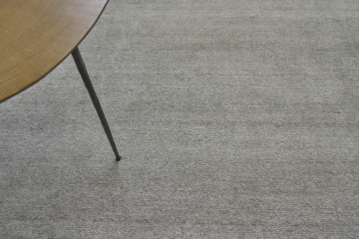 Exquisite Rugs Sanctuary Hand-loomed Bamboo Silk/Wool 9996 Light Taupe 2' x 3' Area Rug