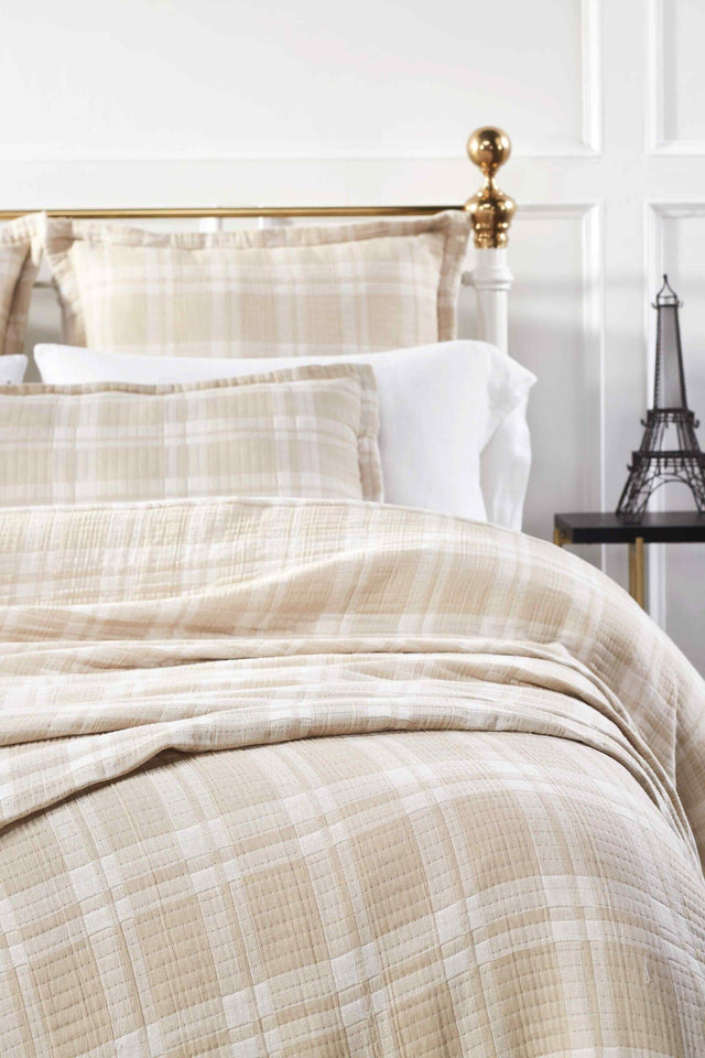 Orchids Lux Doyle Geomatric Dune 110 X 96 Bed Throw