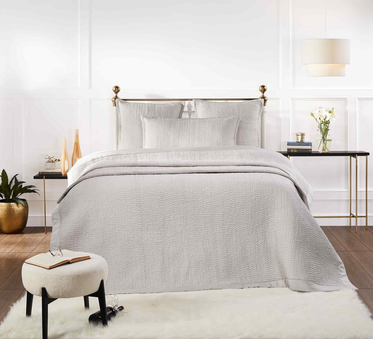 Orchids Lux Lucy Stitching Oyster 110 X 96 Coverlet