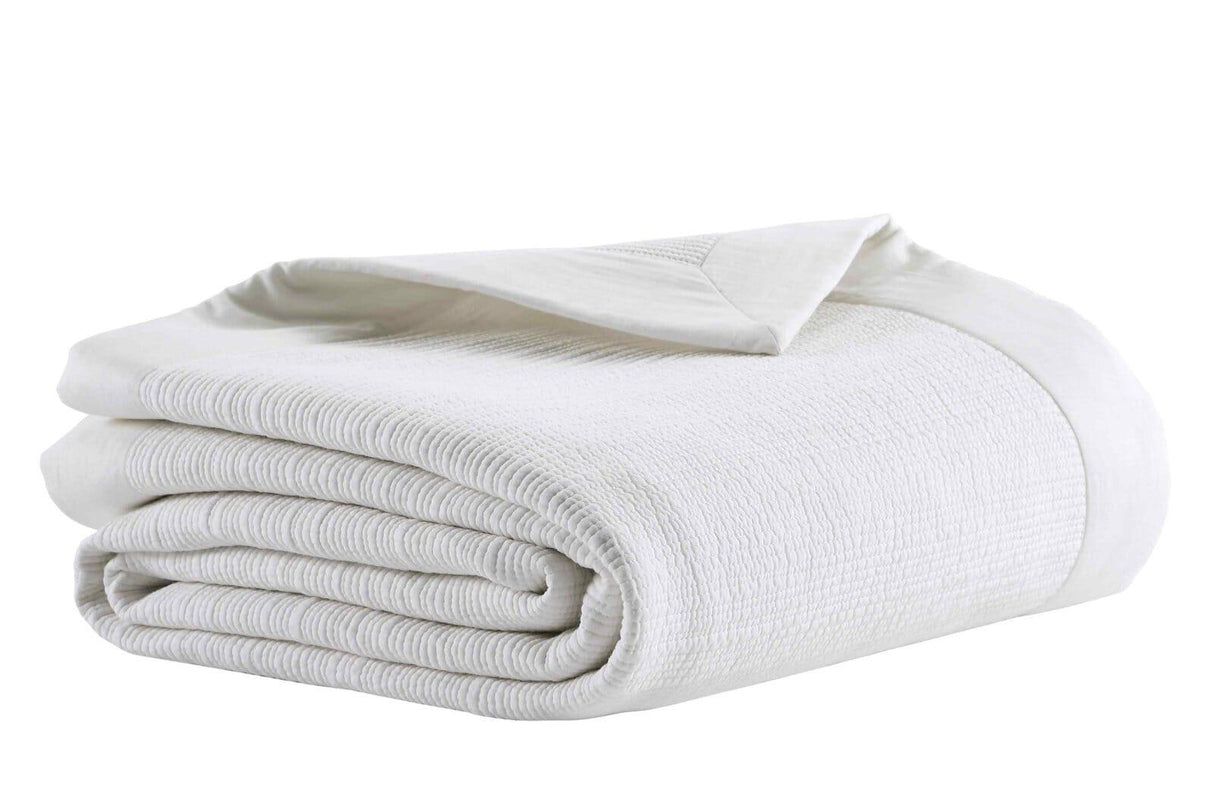 Orchids Lux Laela Stripes White 70 X 92 Coverlet