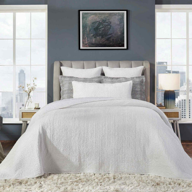 Orchids Lux Laguna Channel White 94 X 96 Coverlet