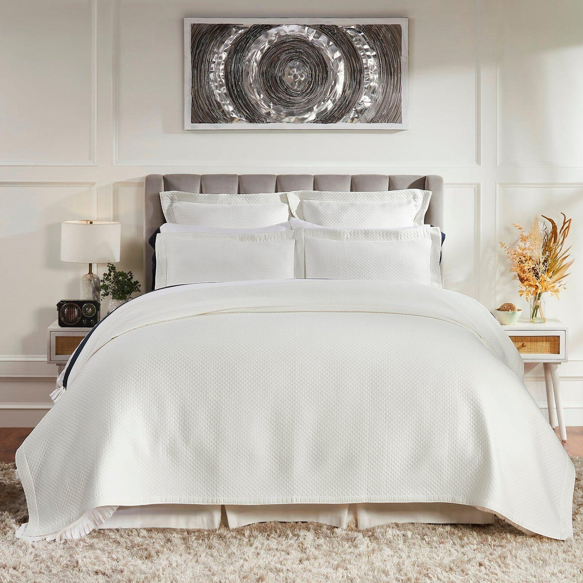 Orchids Lux Hamilton Geomatric Off-White 110 X 96 Matelasse Coverlet