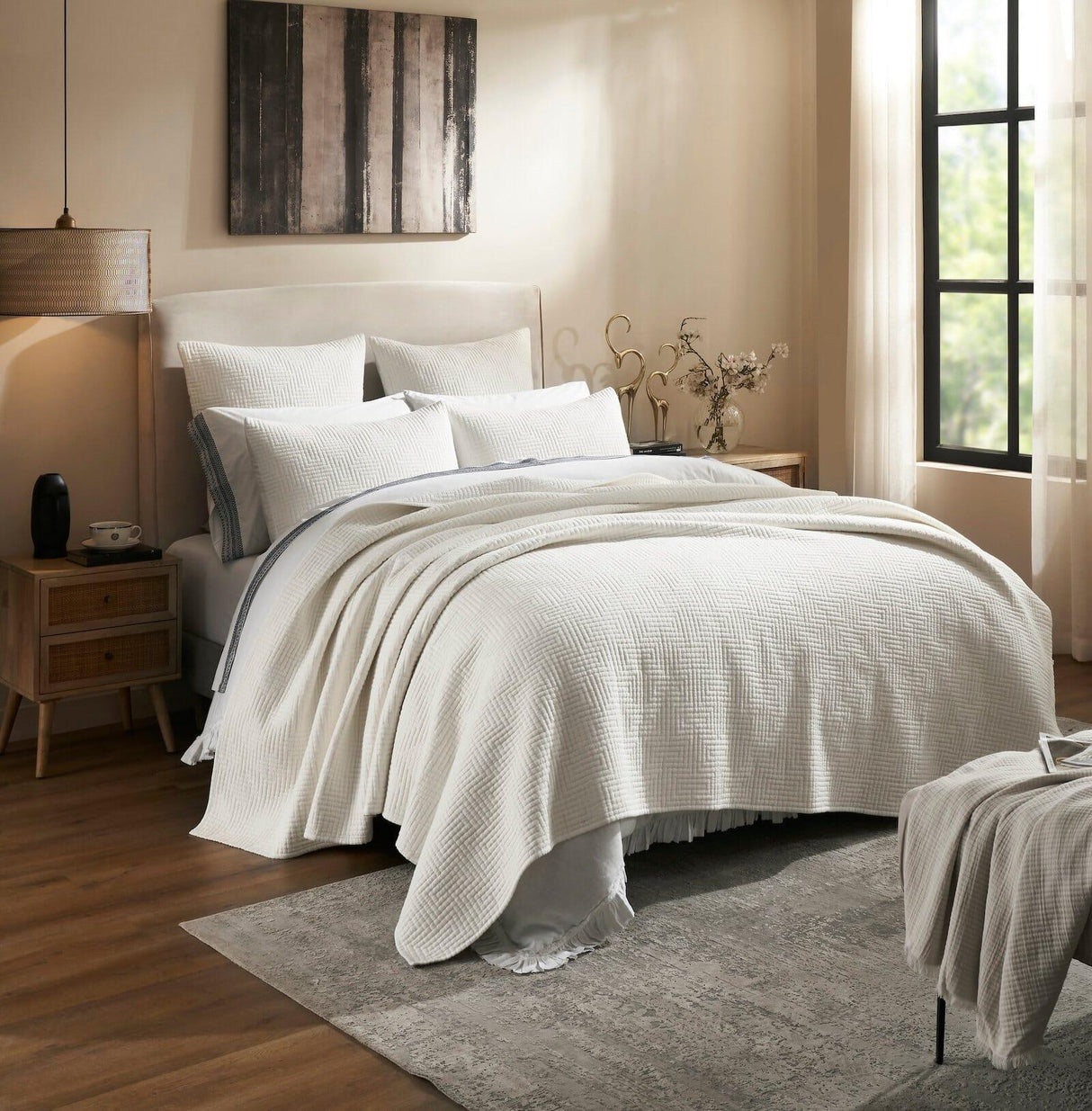 Orchids Lux Maze Geomatric White 94 X 96 Coverlet