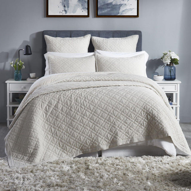Orchids Lux Chloe Geomatric Beige 110 X 96 Coverlet