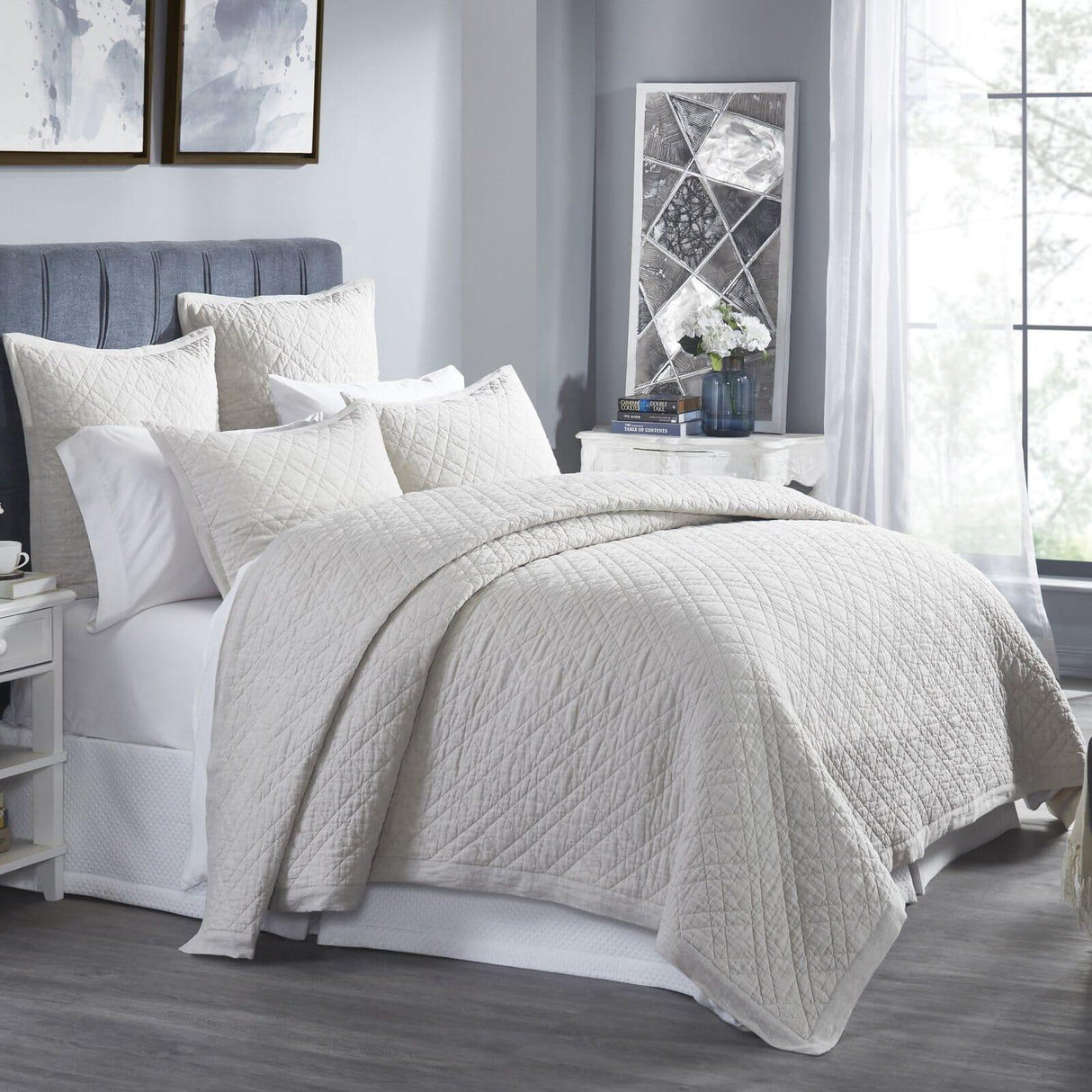 Orchids Lux Chloe Geomatric Beige 110 X 96 Coverlet