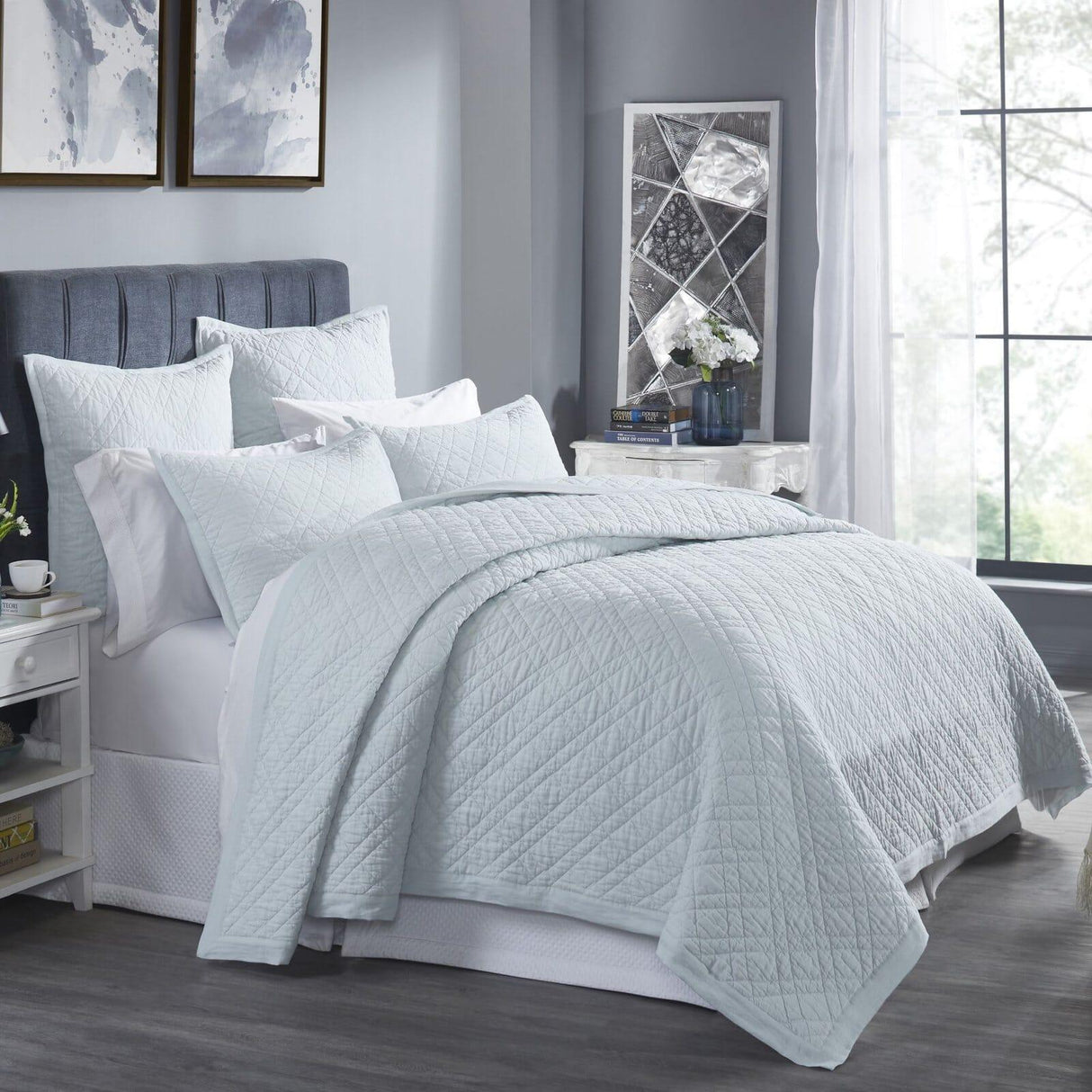 Orchids Lux Chloe Geomatric Sky 110 X 96 Coverlet