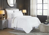 Orchids Lux Merida Geomatric White 94 X 96 Quilted Coverlet