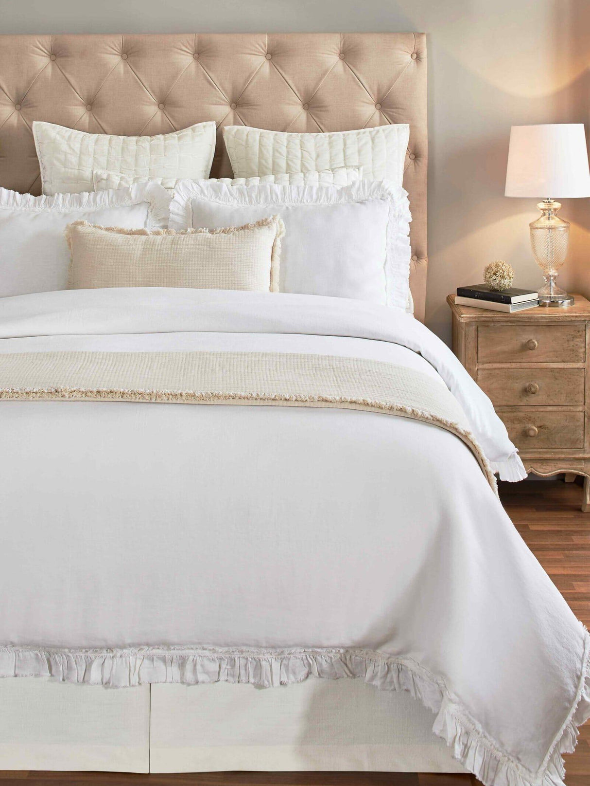 Orchids Lux Ruffle Solid Color & Ruffle White 106 X 92 Duvet Cover