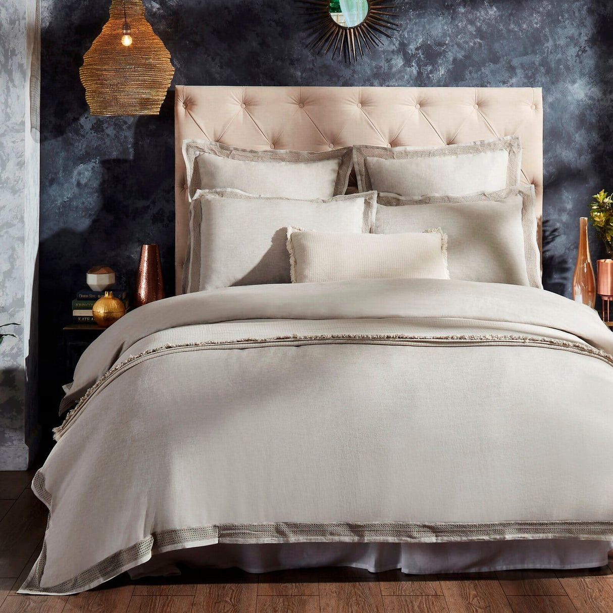 Orchids Lux Sienna Solid Color & Lace Grey 106 X 92 Duvet Cover