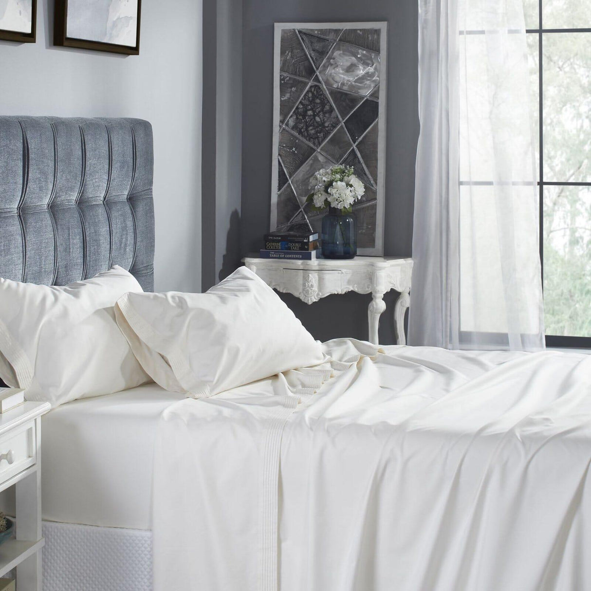 Orchids Lux Venice Solid Color & Pleated Vanilla 60 X 80 Sheet Set