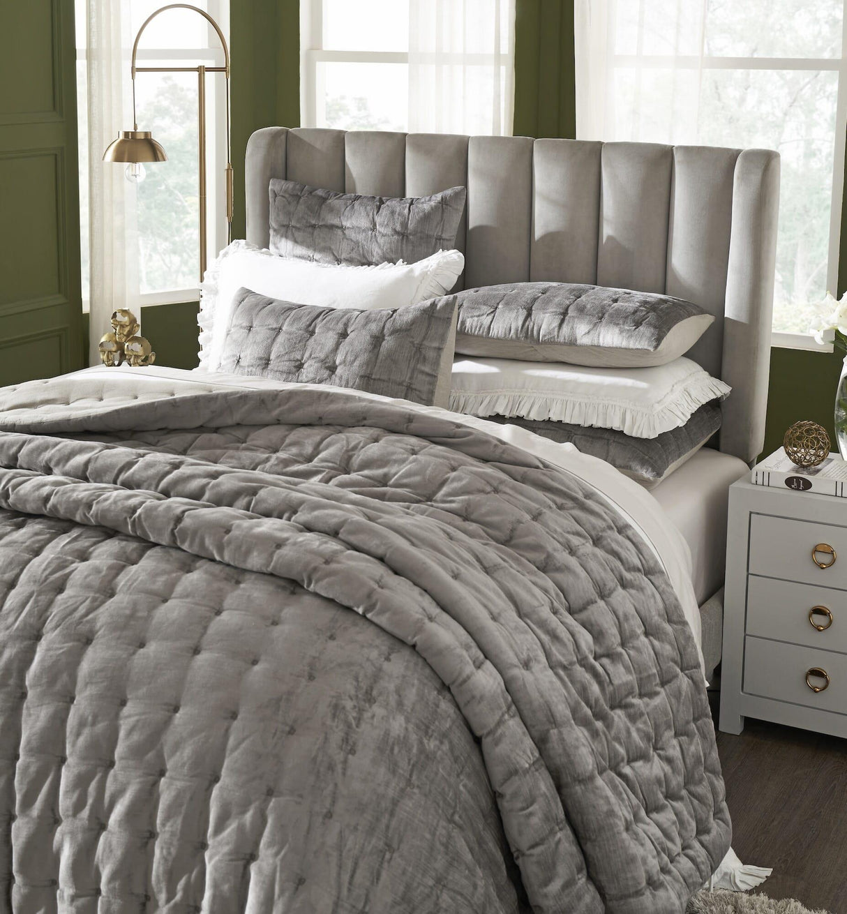 Orchids Lux Bailey Solid Color & Tuck Embroidery Mink 110 X 96 Quilt