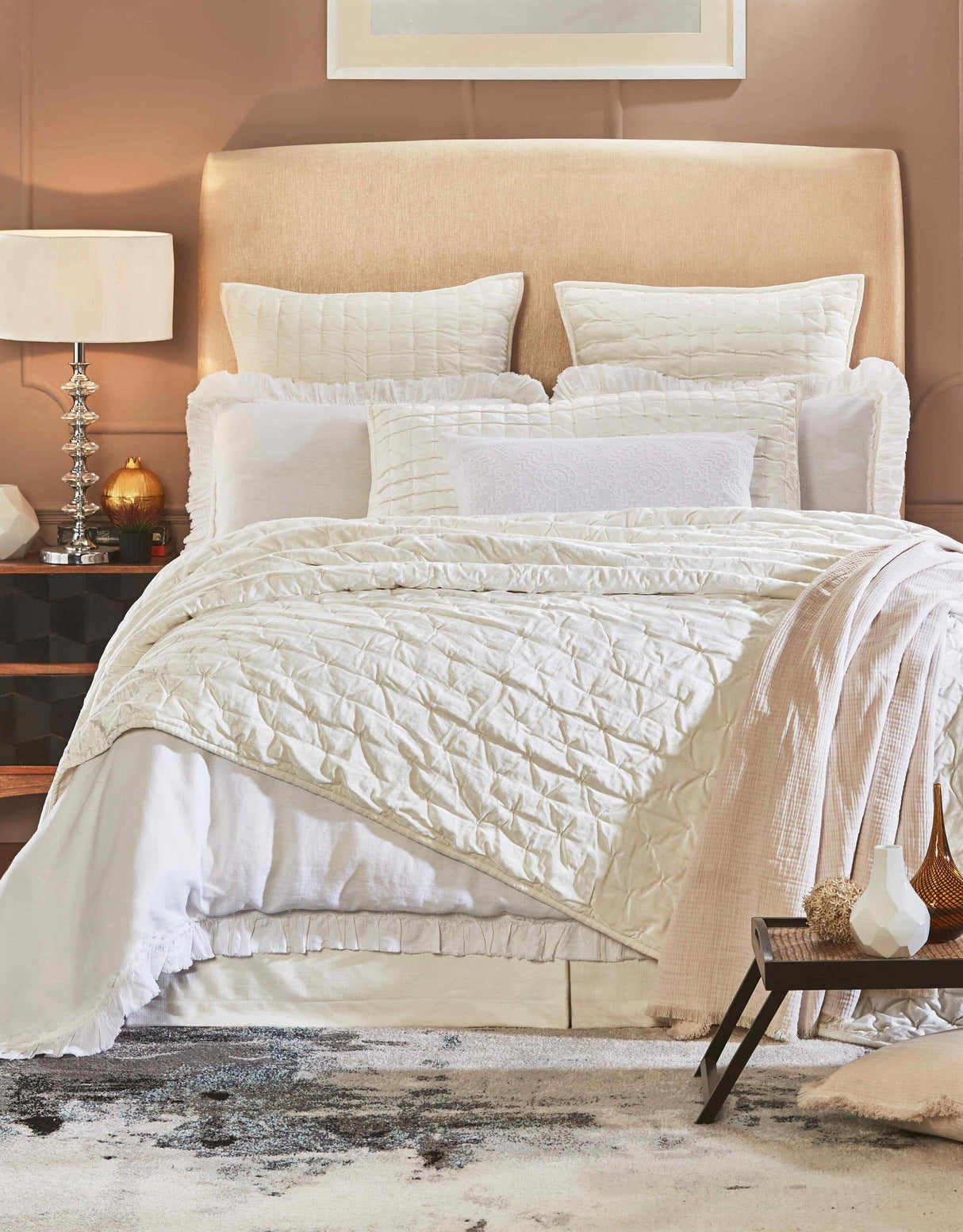 Orchids Lux Luna Stitch White 118 X 98 Quilt
