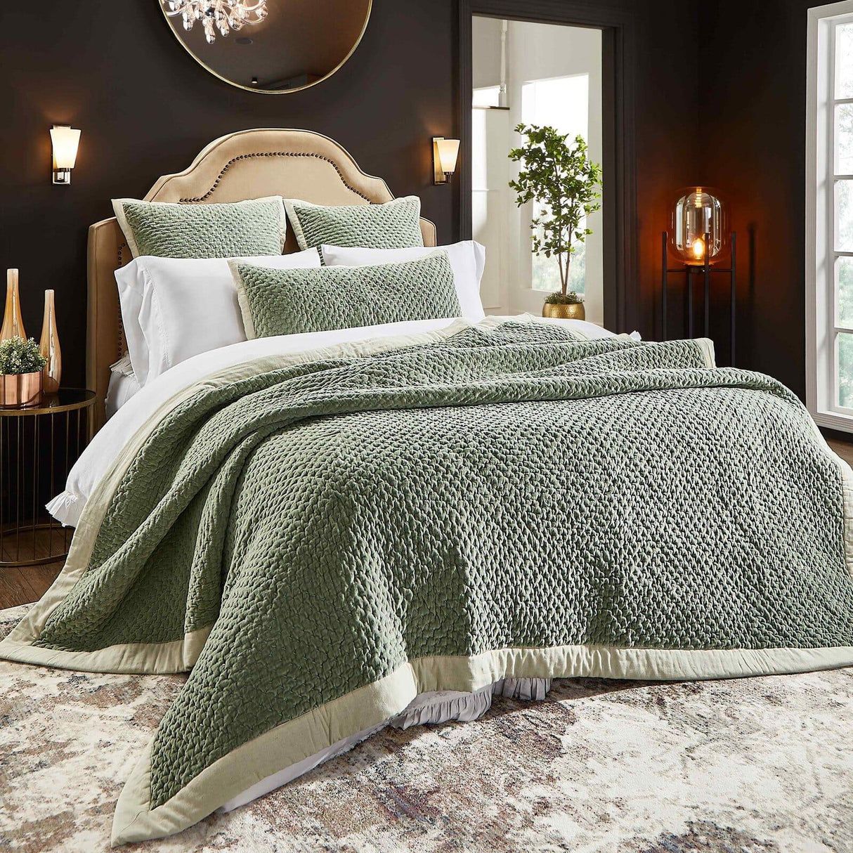 Orchids Lux Maui Stitch Aloe 94 X 96 Quilt