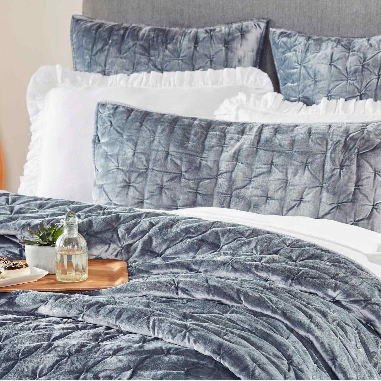 Orchids Lux Luna Stitch Ocean 110 X 96 Quilt