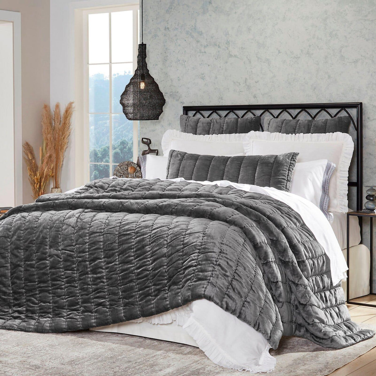 Orchids Lux Gatsby Channel Quilting Steel 94 X 96 Quilt