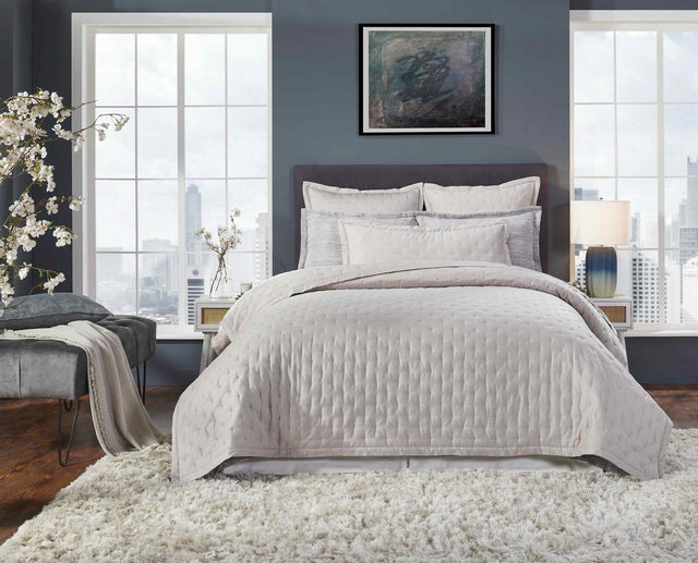 Orchids Lux Oscar Stitch Champagne 94 X 96 Quilt