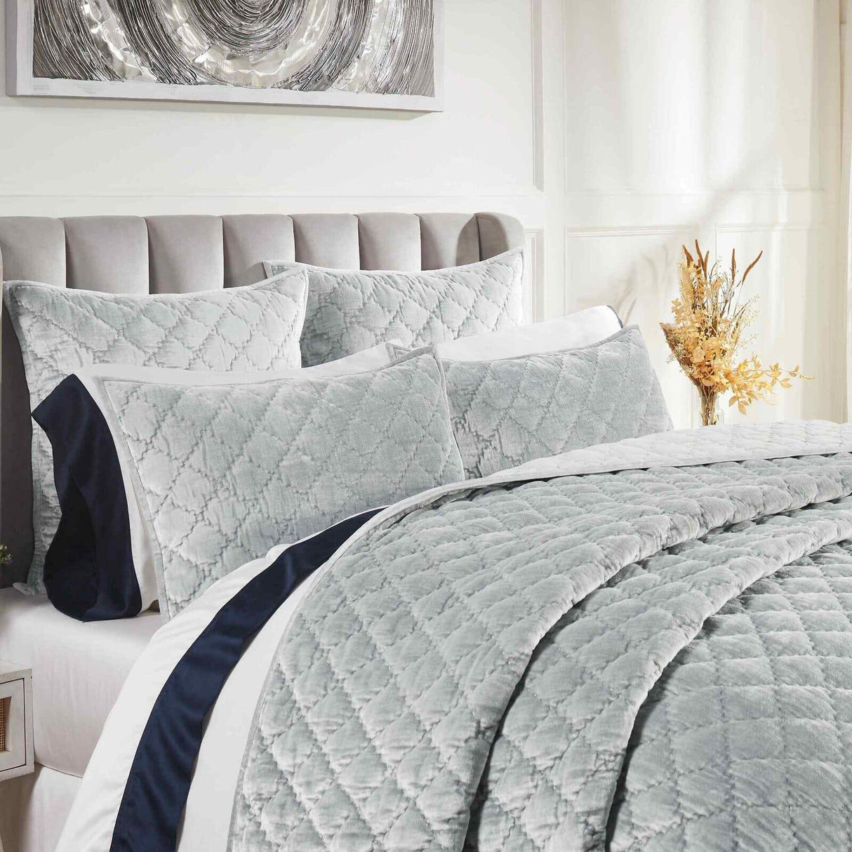 Orchids Lux Clermont Geomatric Splash 110 X 96 Quilt