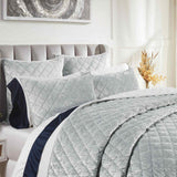 Orchids Lux Clermont Geomatric Splash 110 X 96 Quilt