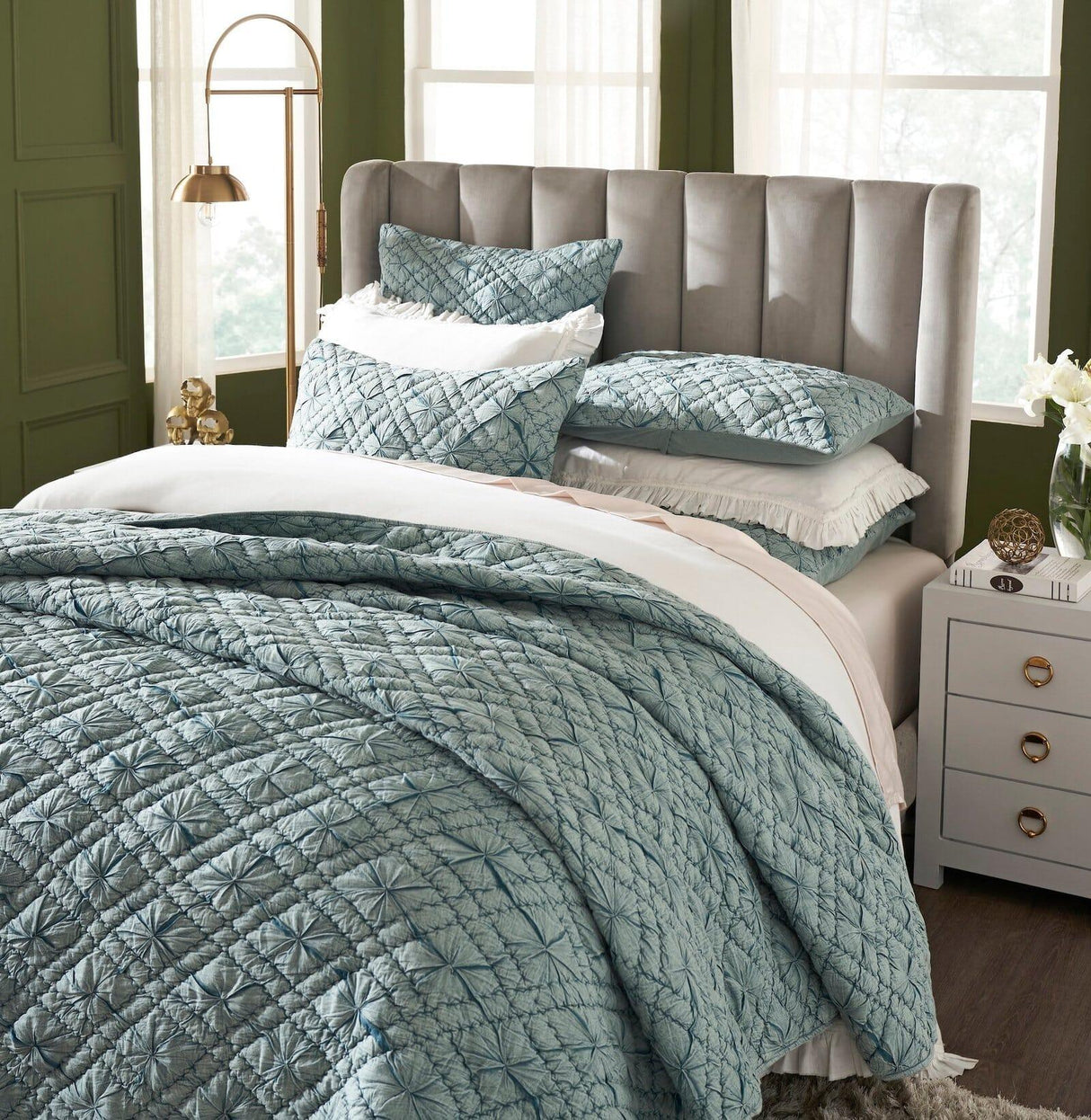 Orchids Lux Mirabelle Geomatric Teal 94 X 96 Quilt