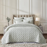 Orchids Lux Luna Stitch Ice Mint 110 X 96 Quilt