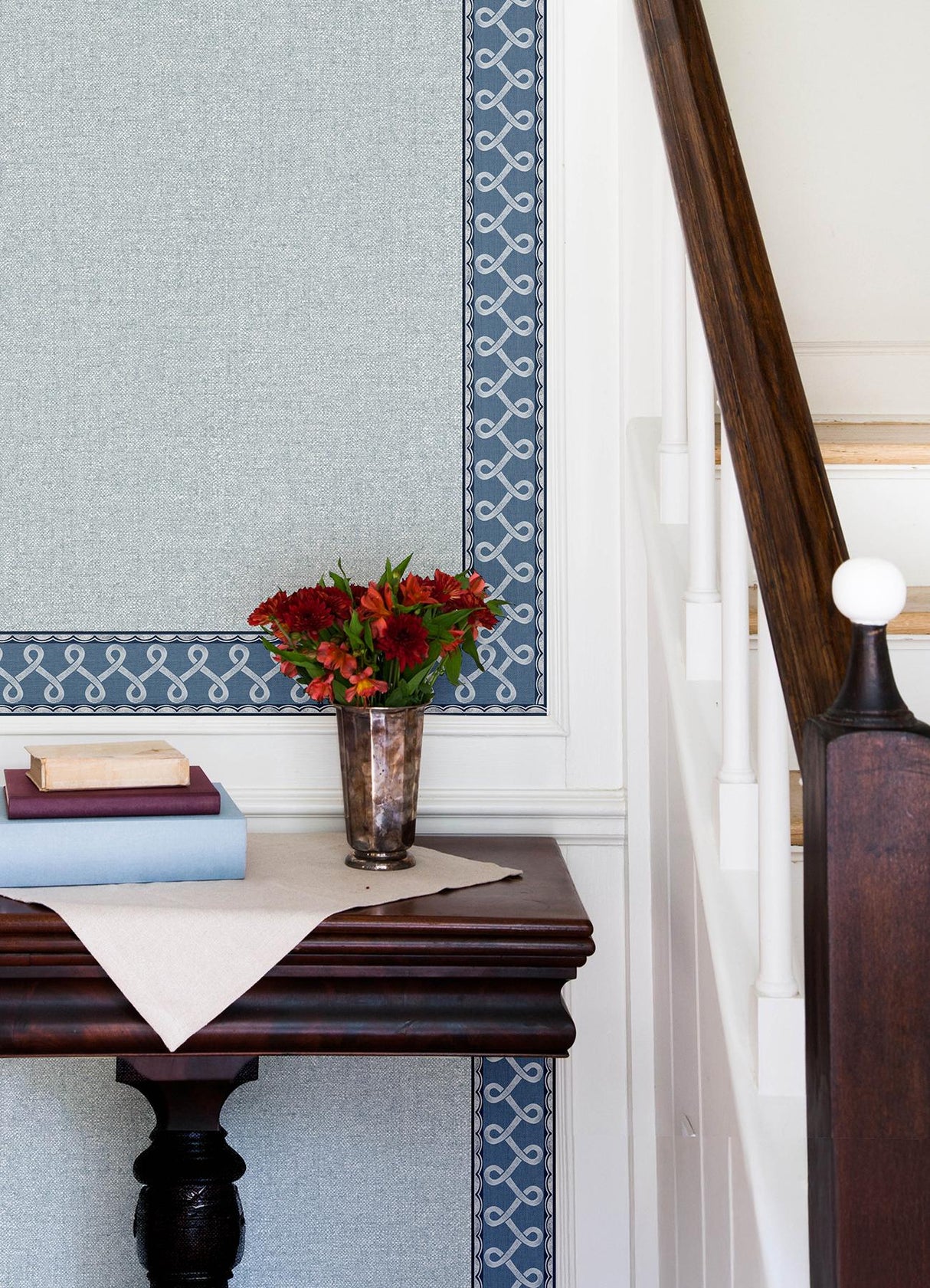 Brewster Home Fashions Chesapeake PrintWorks Scalloped Ribbon Border Blue Wallpaper