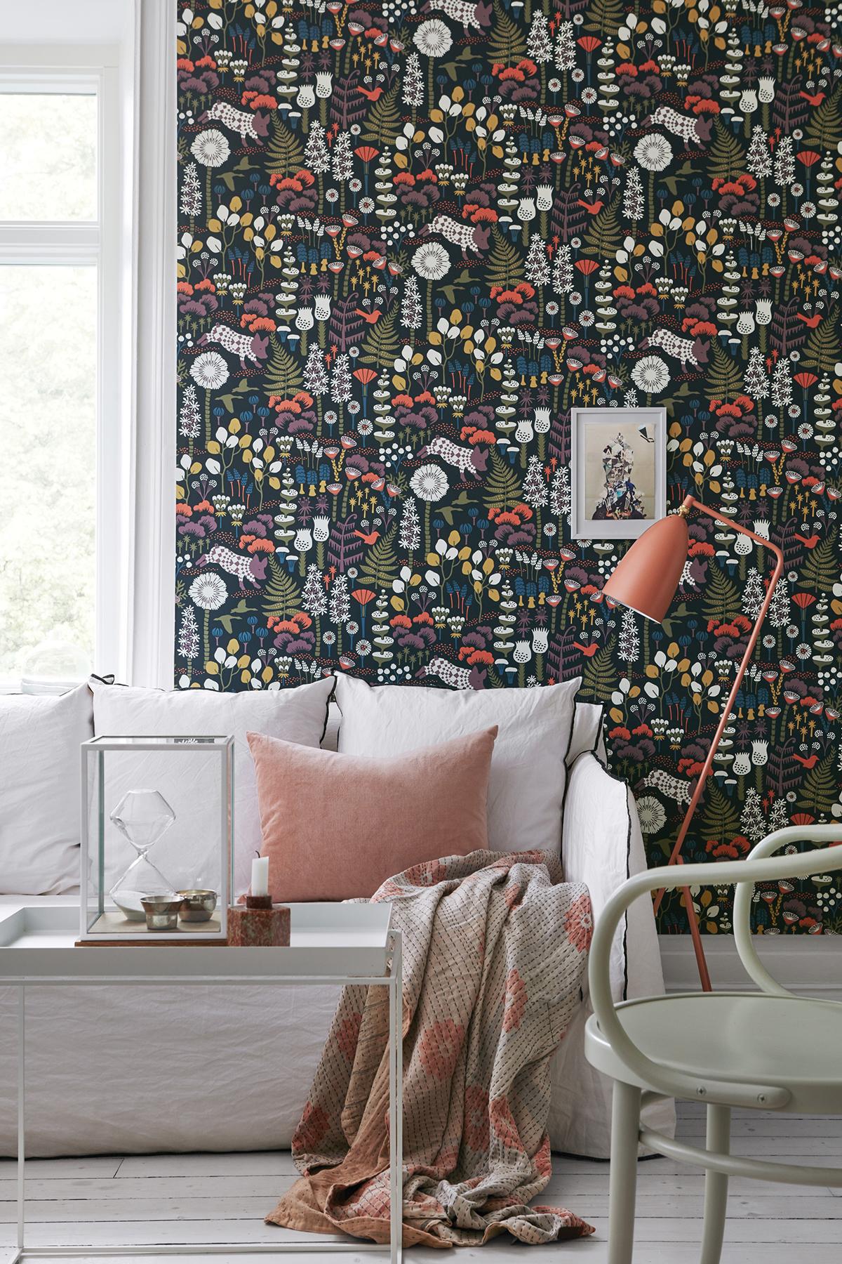 Brewster Home Fashions Wall Vision Wonderland WV1452 Black Wallpaper