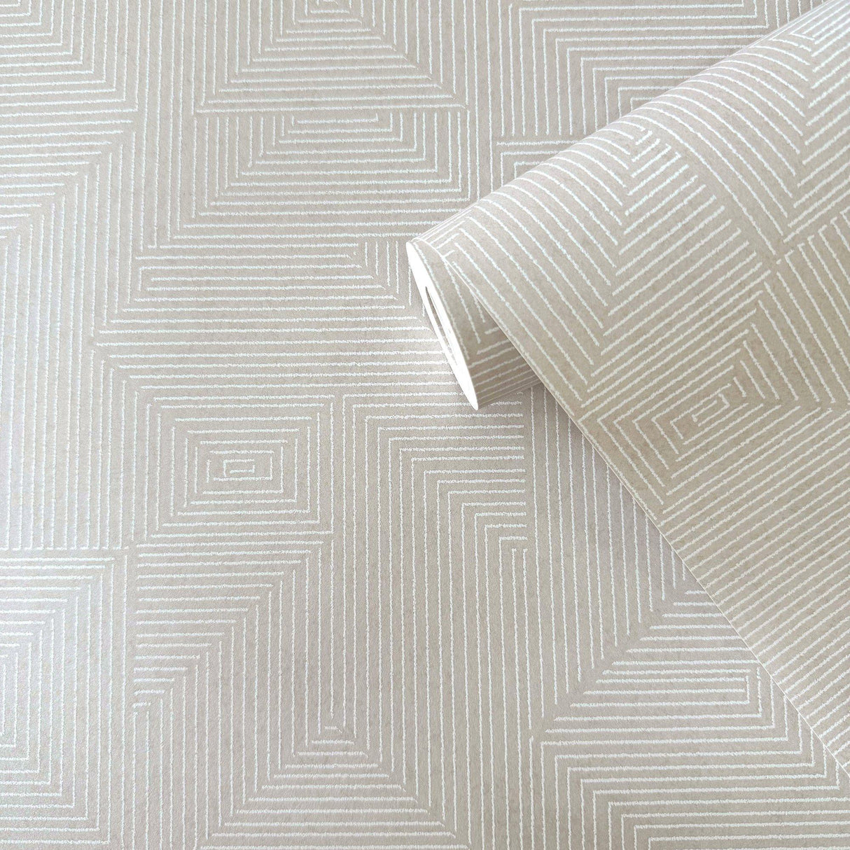Galerie DWP0368-04 Zen Cleopatra Cream Wallpaper DWP0368-04 Cream Wallpaper