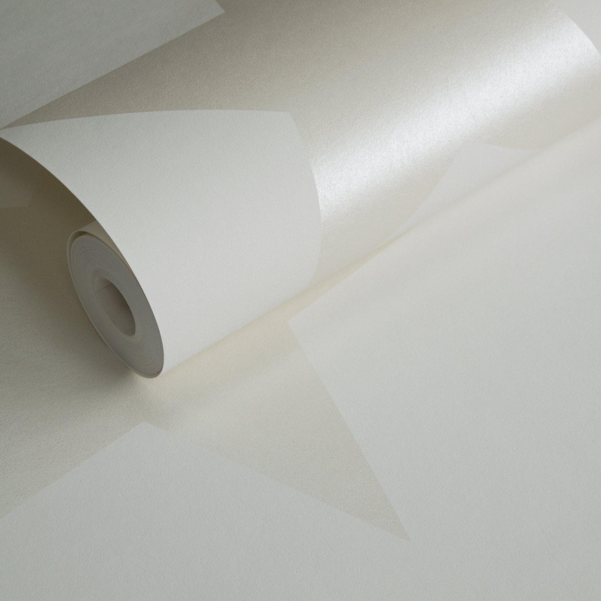 Galerie SS21257 Style Sisters Double Star White Wallpaper SS21257 White Wallpaper