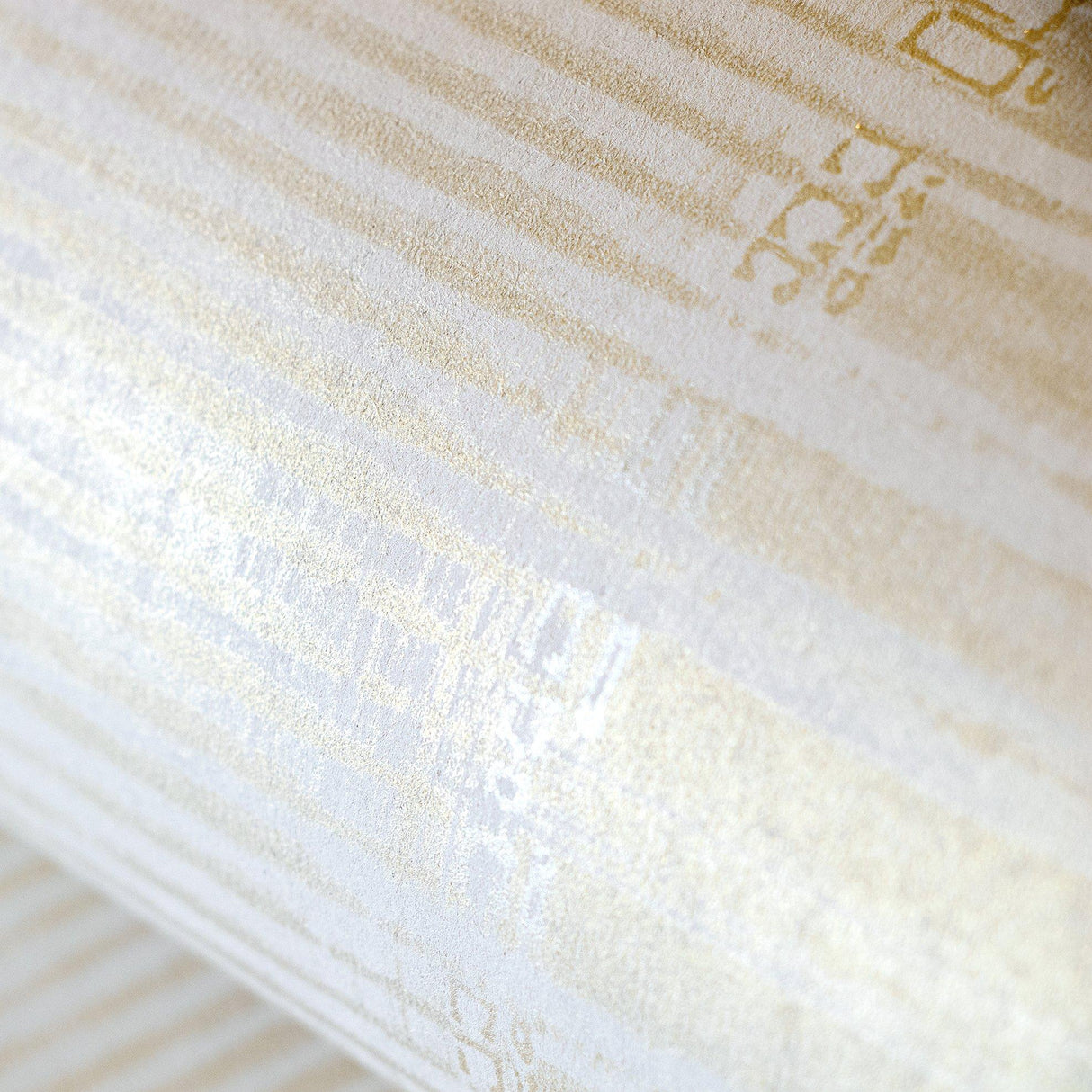 Galerie 64323 Adonea Hermes Cream Wallpaper 64323 Cream Wallpaper