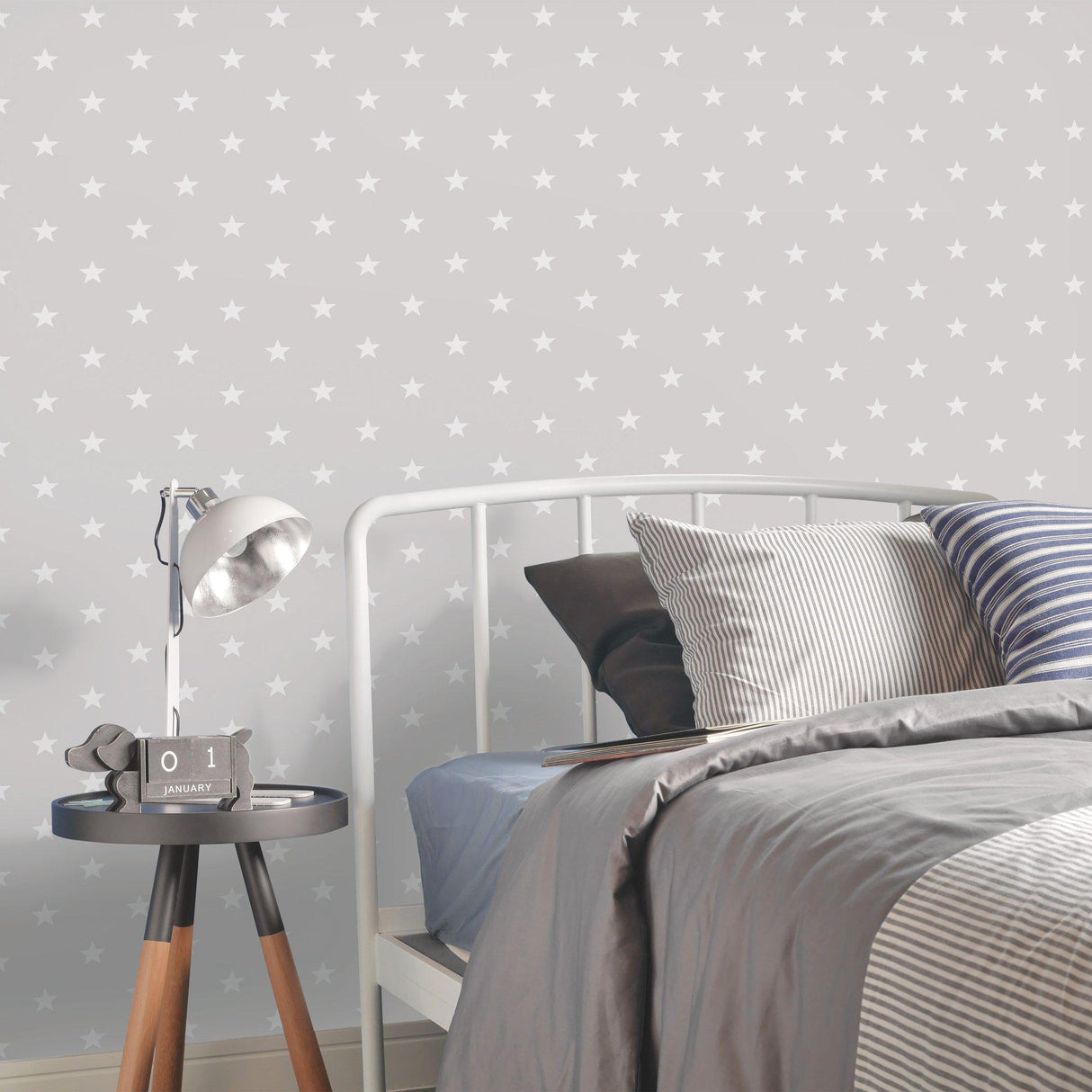 Galerie G23109 Deauville 2 Deauville Star Silver Grey Wallpaper G23109 Silver Grey Wallpaper