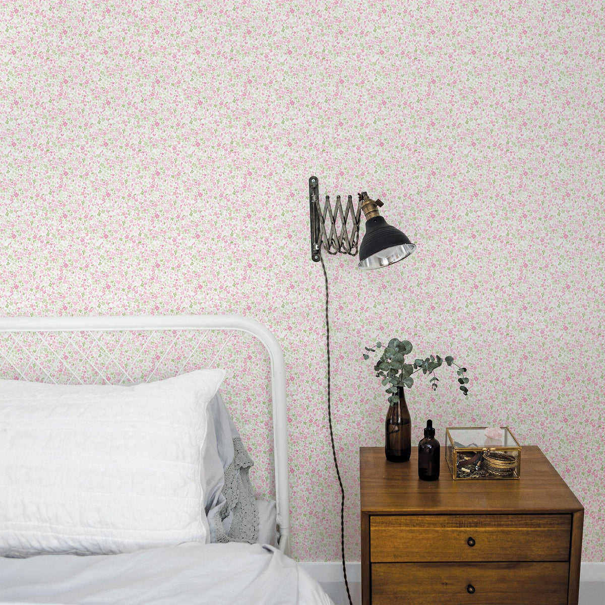 Galerie G56669 Small Prints Mini Mod Floral Pink Wallpaper G56669 Pink Wallpaper