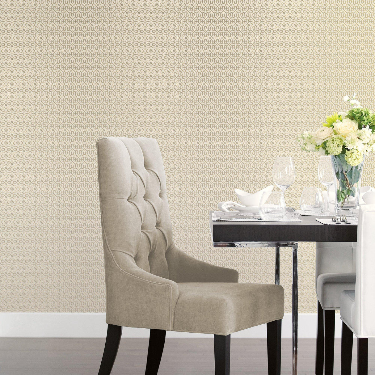 Galerie W78184 Metallic FX Metallic Star Geometric Gold Wallpaper W78184 Gold Wallpaper