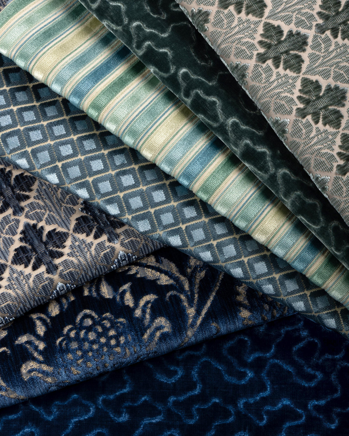 Lee Jofa MARLOWE VELVET BLUE Upholstery Fabric