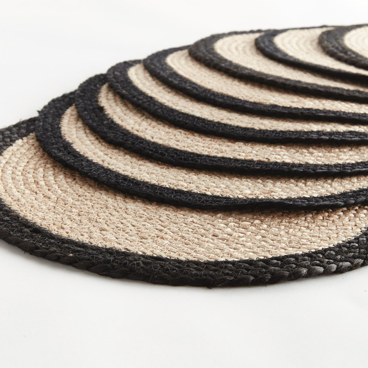 Napa Natural/black JUTE COIL ROUND PLACEMATS, SET OF 8