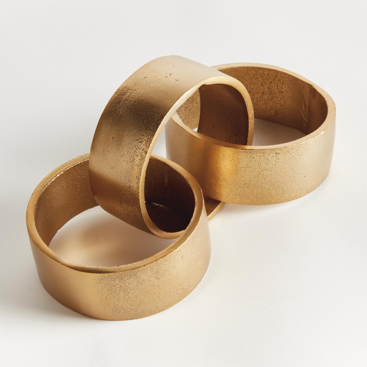 Napa Gold CORBIN ROUND CHAIN SCULPTURE