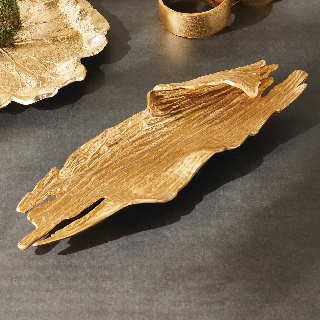 Napa Gold KEIRAN DECORATIVE TRAY