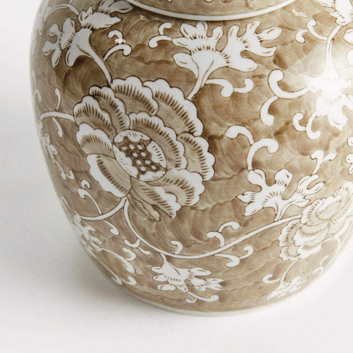 Napa Brown and white PROVINCE LOTUS LIDDED JAR