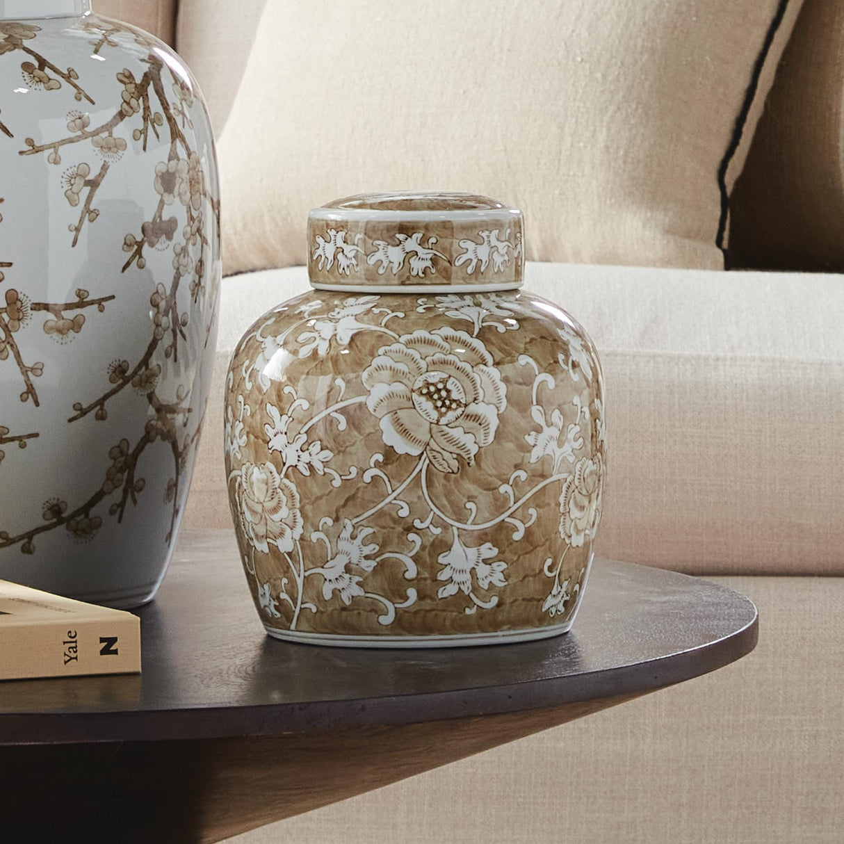 Napa Brown and white PROVINCE LOTUS LIDDED JAR