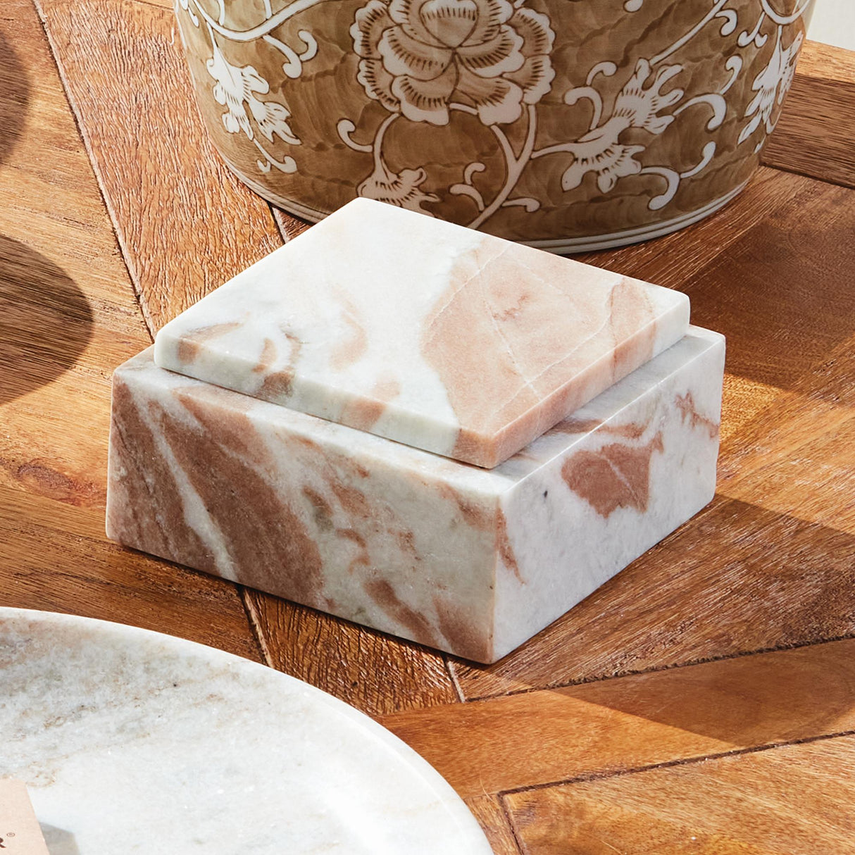 Napa Brown/white marble JAQUELINE SQUARE LIDDED BOX SHORT