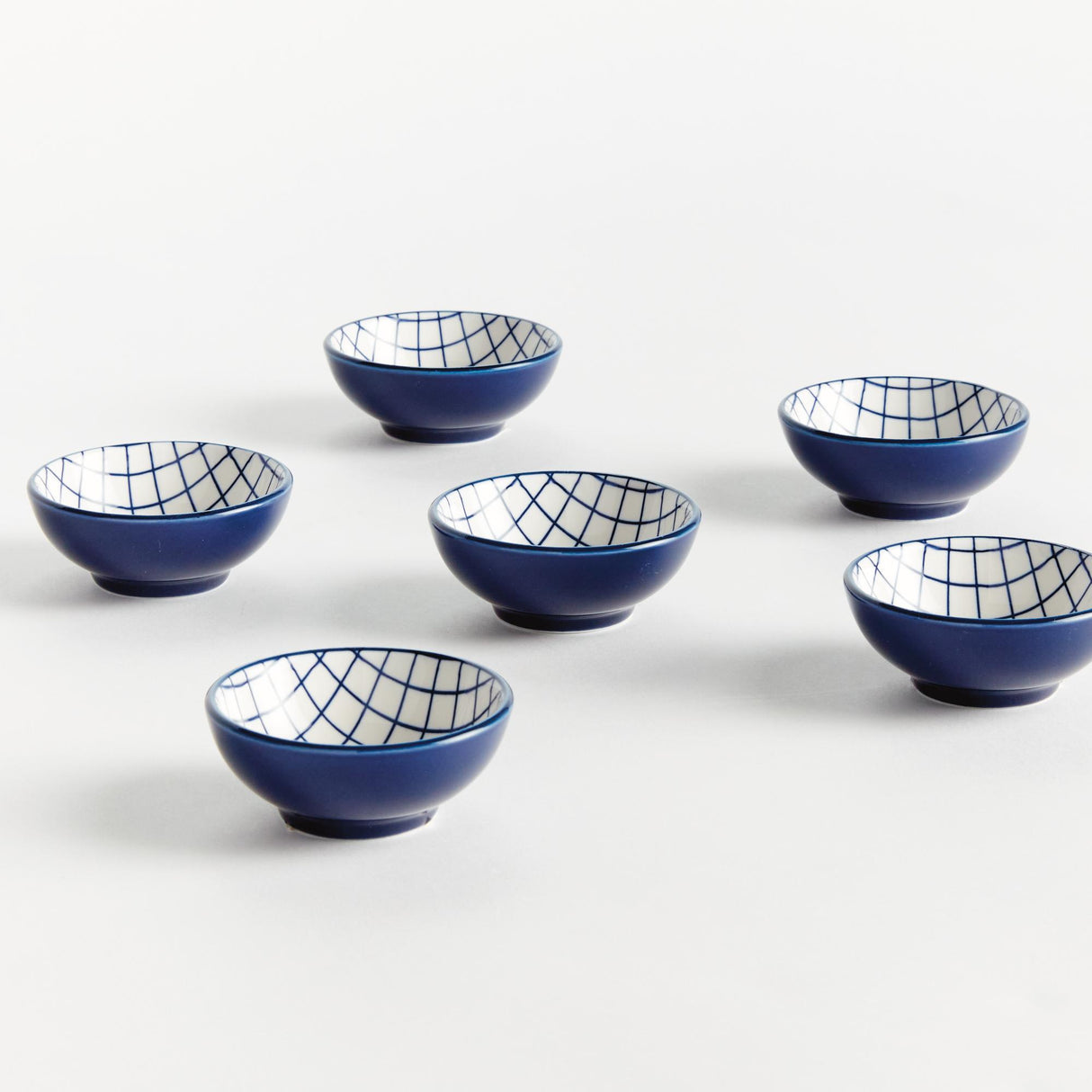 Napa Dark Blue/white STRIA GRID DIP BOWLS, SET OF 6