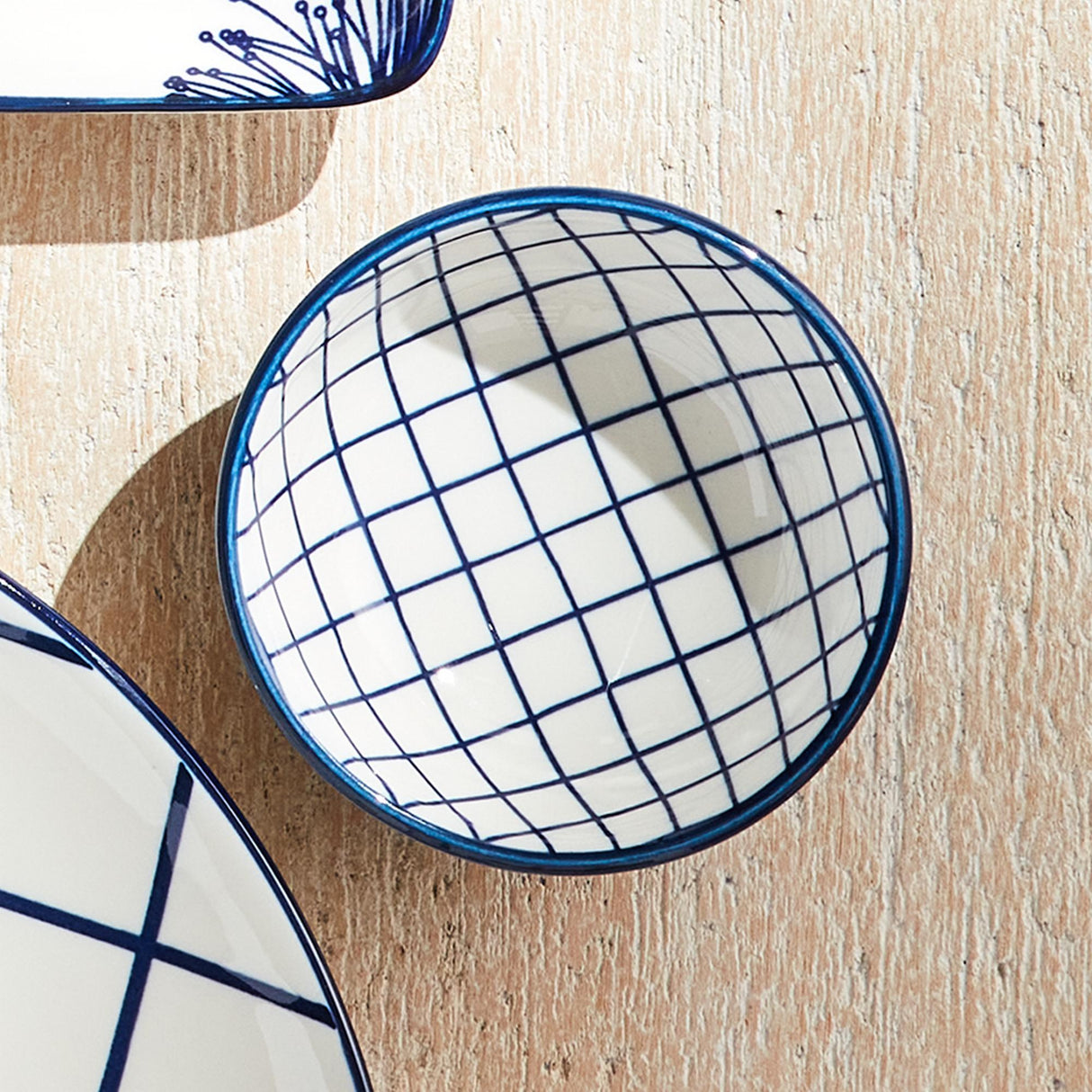 Napa Dark Blue/white STRIA GRID DIP BOWLS, SET OF 6