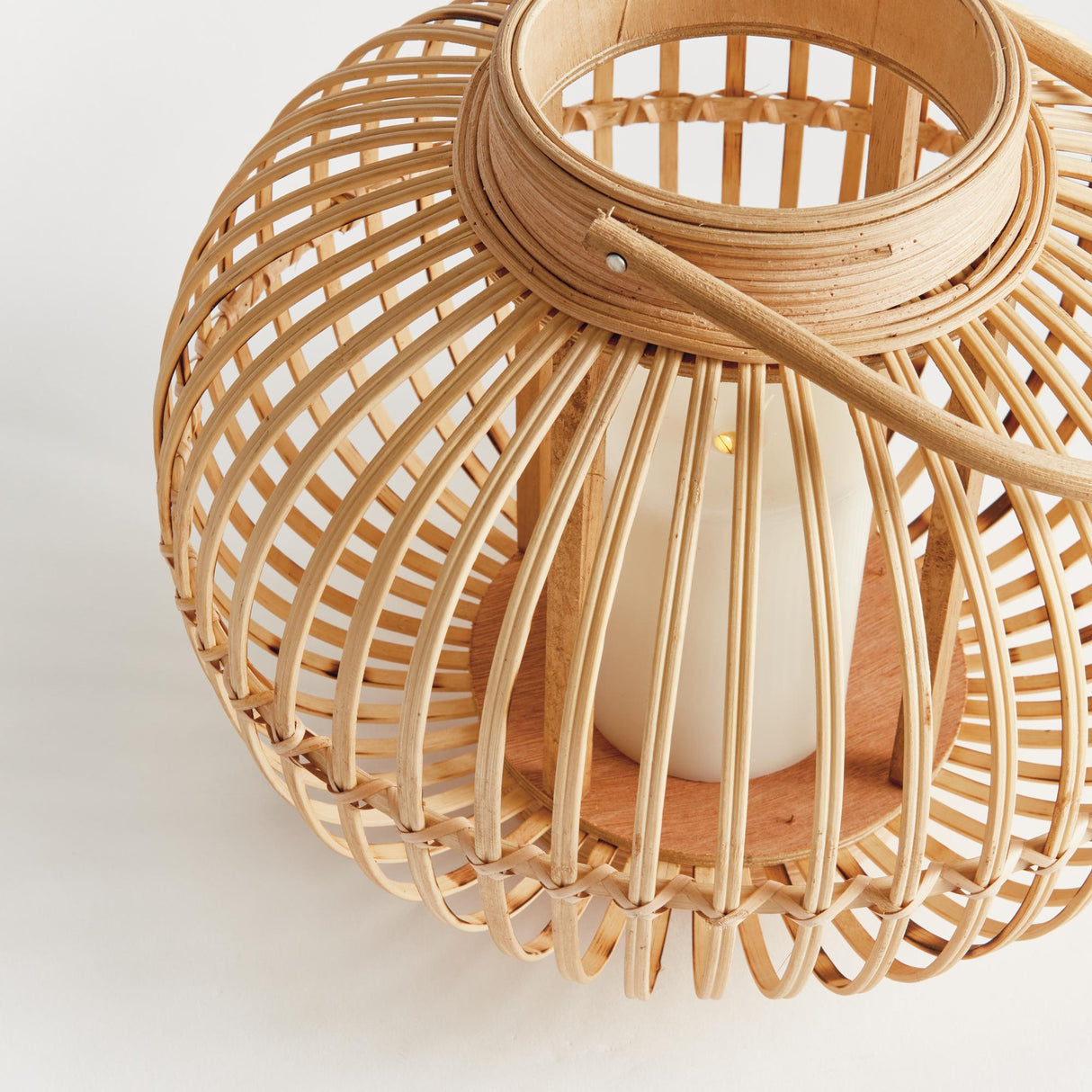 Napa Natural KAYDENROUND LANTERN LARGE