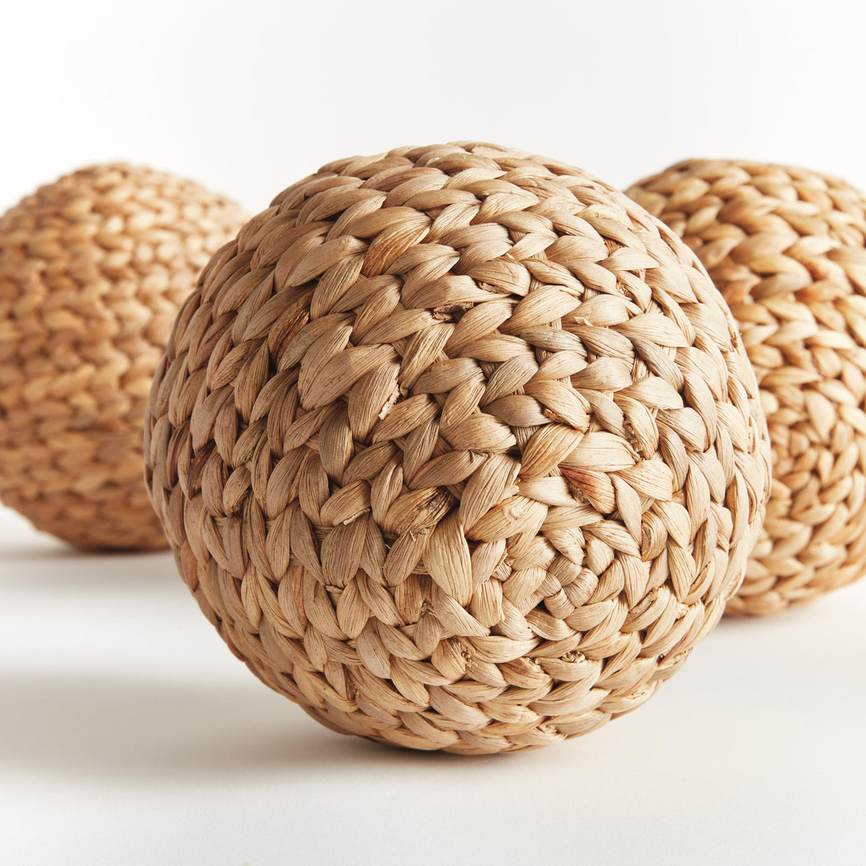 Napa Natural JACE WATER HYACINTH ORBS 6.5", SET OF 3