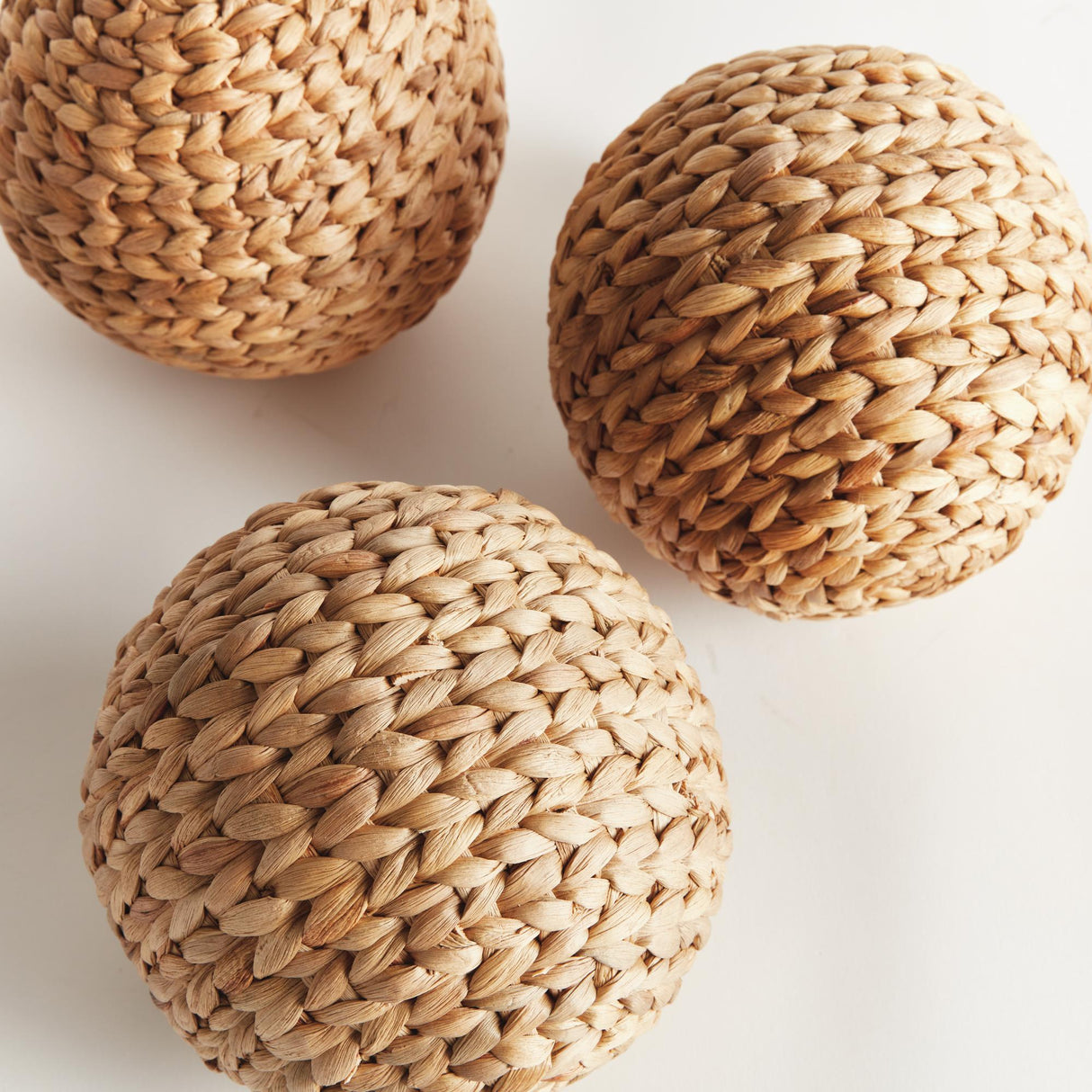 Napa Natural JACE WATER HYACINTH ORBS 6.5", SET OF 3