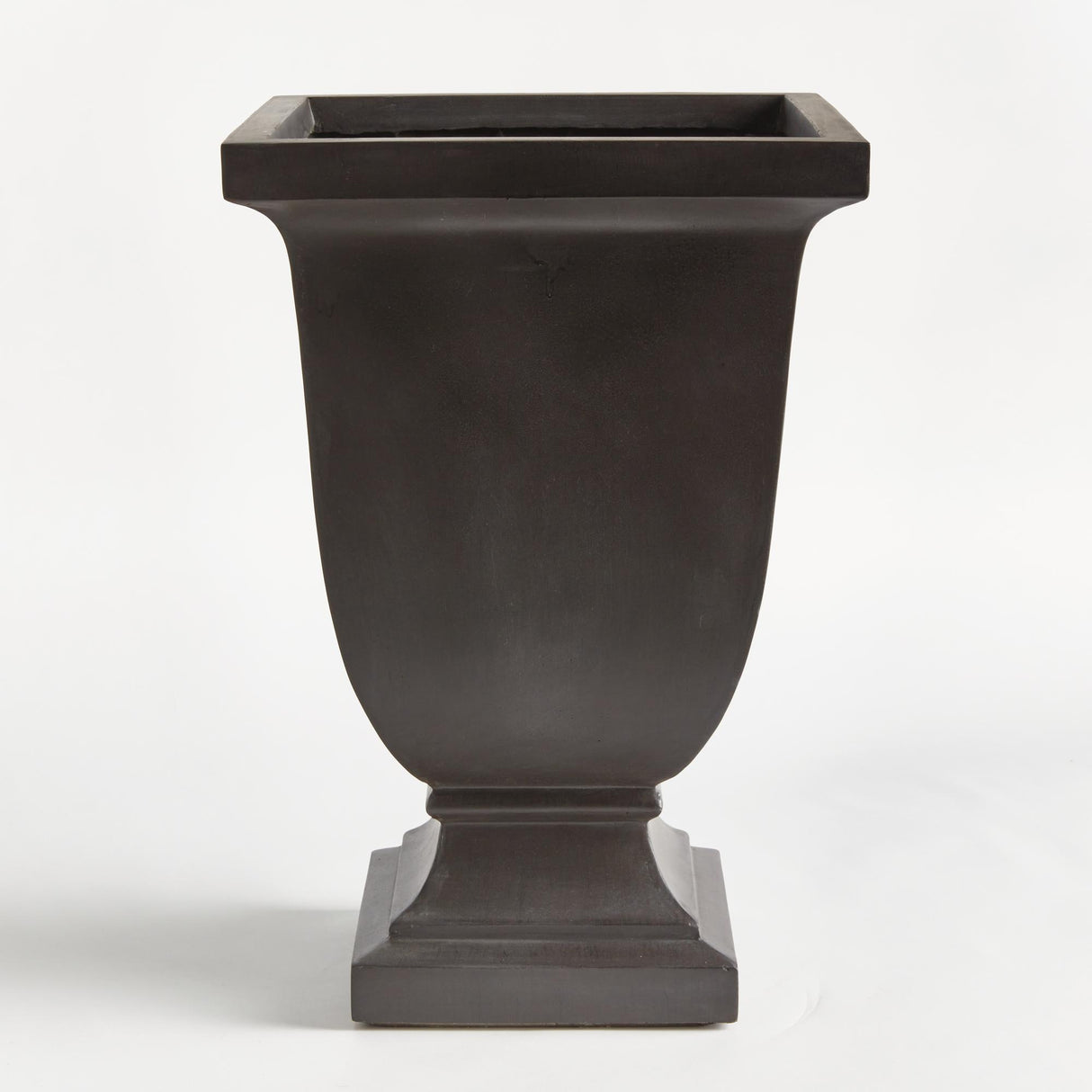 Napa Antique Black FIBRECLAY BECKETT SQ FOOTED PLANTER LARGE