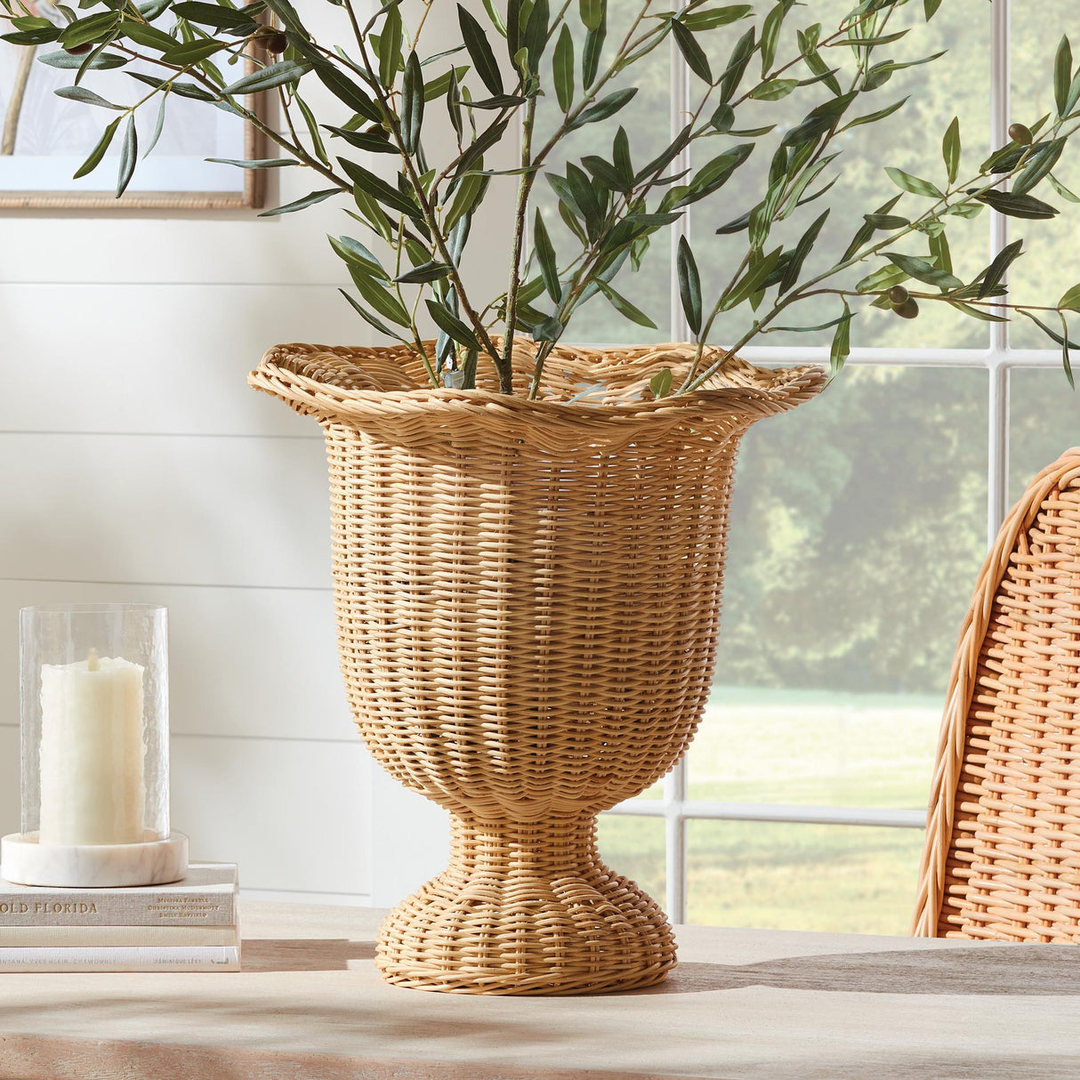 Napa Natural MYRA RATTAN SCALLOPED EDGE FOOTED URN