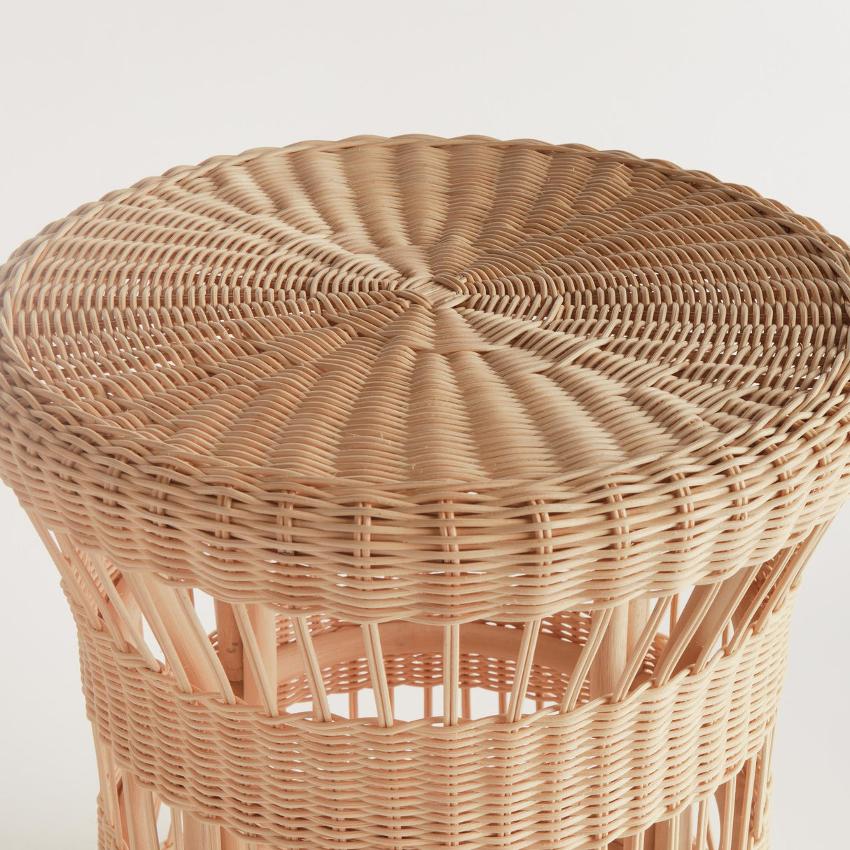 Napa Natural ASHTON RATTAN SIDE TABLE
