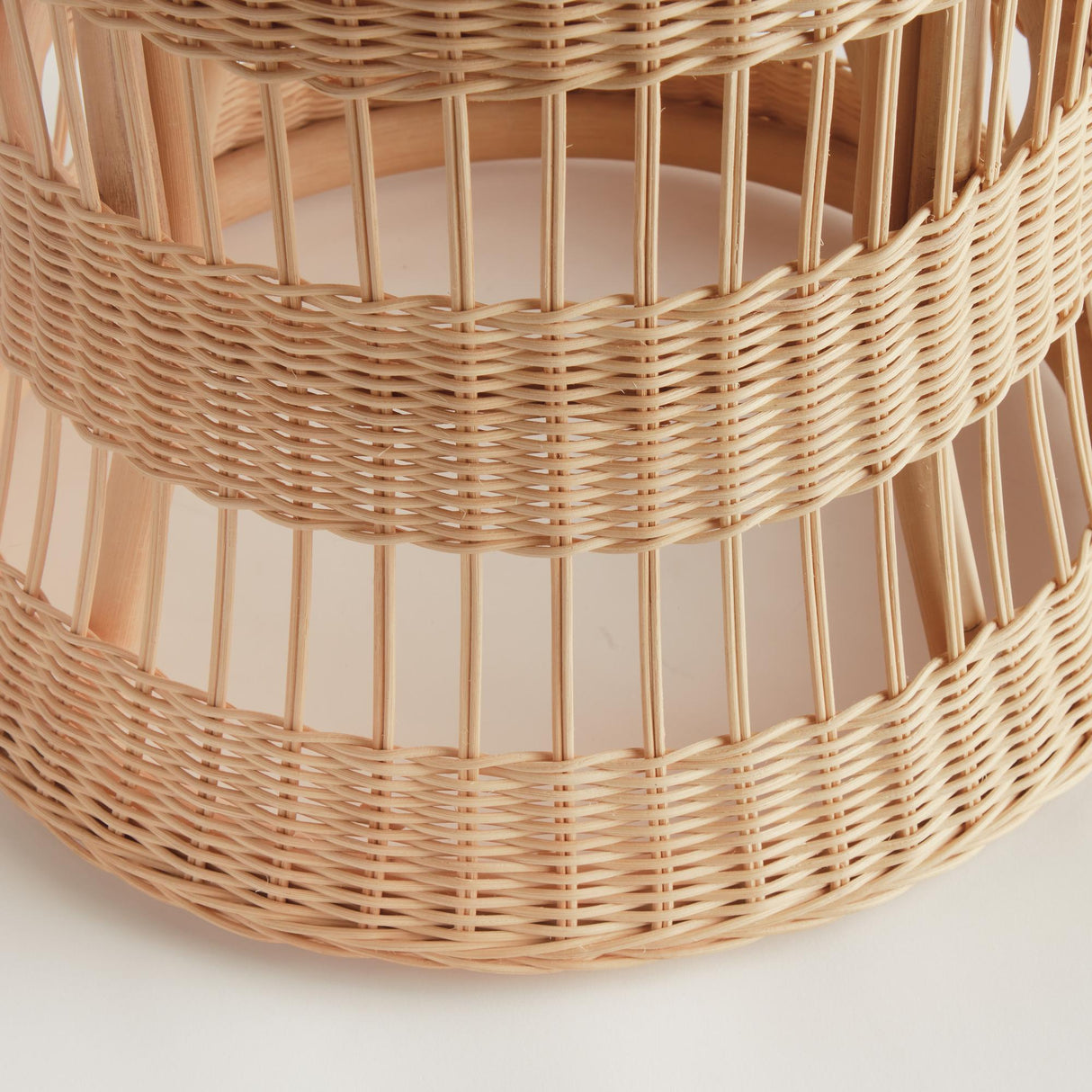 Napa Natural ASHTON RATTAN SIDE TABLE
